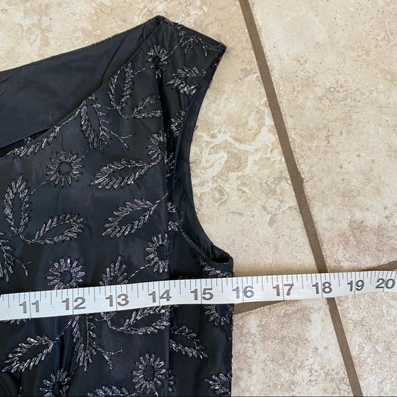 Vintage Suzy Perette New York Black embroidered floral 1950’s Dress - Picture 10 of 13